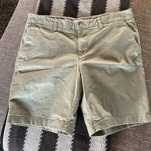 Men's Olive Green Shorts